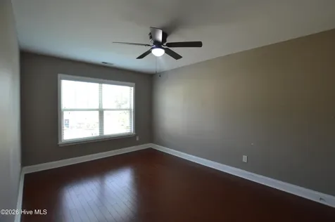 304 Vilas Way S Jacksonville NC 28546