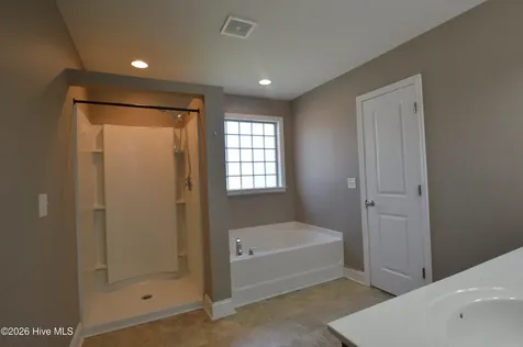 304 Vilas Way S Jacksonville NC 28546