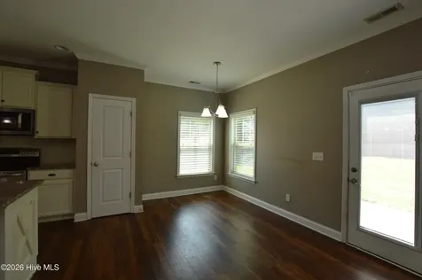 304 Vilas Way S Jacksonville NC 28546