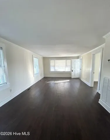 1212 Fisher Street Morehead City NC 28557