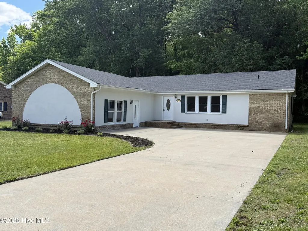 602 Terry Street Elizabeth City NC 27909