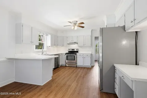 105 Taylor Lane Morehead City NC 28557