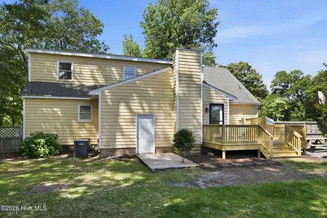 105 Taylor Lane Morehead City NC 28557