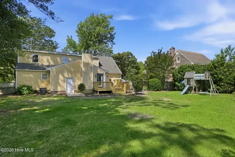 105 Taylor Lane Morehead City NC 28557