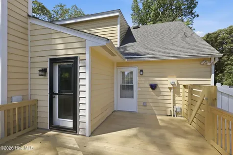 105 Taylor Lane Morehead City NC 28557