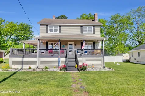 76 Second Street Vandemere NC 28587