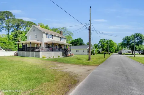 76 Second Street Vandemere NC 28587
