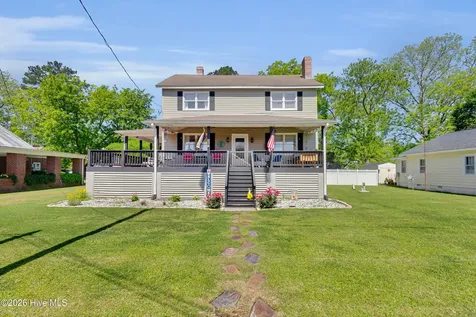 76 Second Street Vandemere NC 28587
