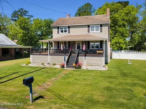 76 Second Street Vandemere NC 28587