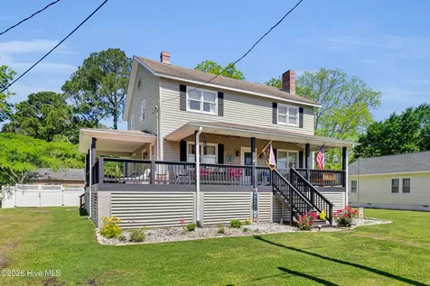 76 Second Street Vandemere NC 28587