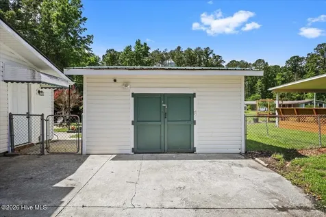 105 Walnut Creek Road Jacksonville NC 28546