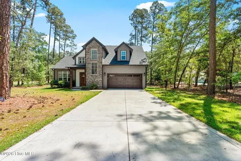 15641 Racoon Run Wagram NC 28396