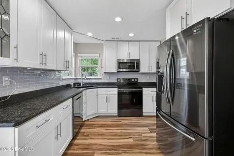4301 Gatewood Court Wilmington NC 28405
