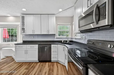 4301 Gatewood Court Wilmington NC 28405