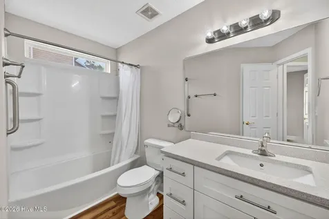 4301 Gatewood Court Wilmington NC 28405
