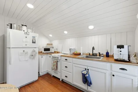 307 Orange Street Beaufort NC 28516