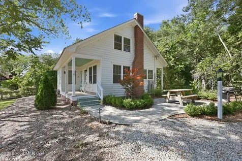 307 Orange Street Beaufort NC 28516