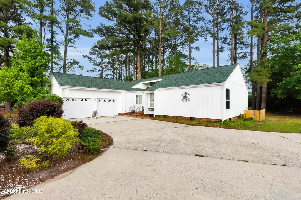 1106 Caracara Drive New Bern NC 28560