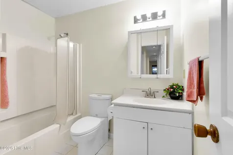 1106 Caracara Drive New Bern NC 28560