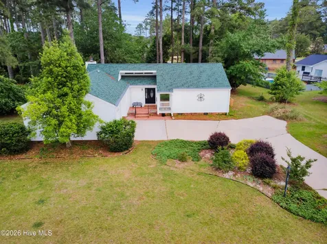1106 Caracara Drive New Bern NC 28560