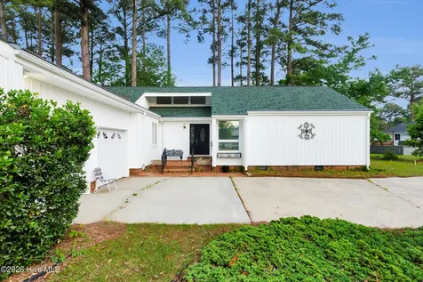 1106 Caracara Drive New Bern NC 28560