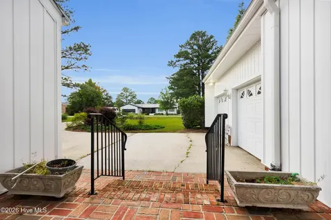 1106 Caracara Drive New Bern NC 28560