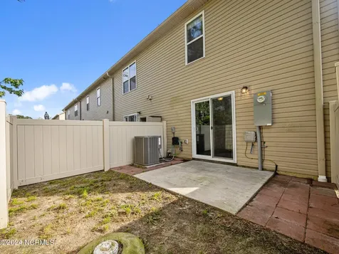 401 Sullivan Loop Road Midway Park NC 28544