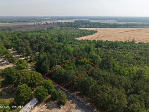6311 Canadian Avenue Hope Mills NC 28348