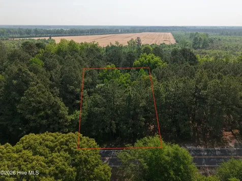 6311 Canadian Avenue Hope Mills NC 28348