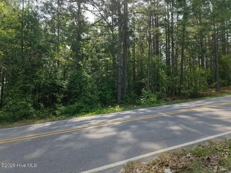 6311 Canadian Avenue Hope Mills NC 28348