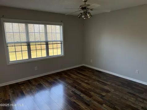 2355 Vineyard Drive Winterville NC 28590
