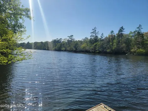 9734 Rivergate Road NW Ash NC 28420
