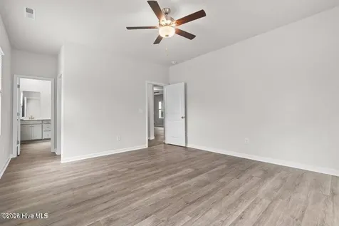 906 Lanyard Lane New Bern NC 28560
