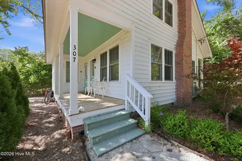 307 Orange Street Beaufort NC 28516