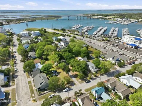 307 Orange Street Beaufort NC 28516