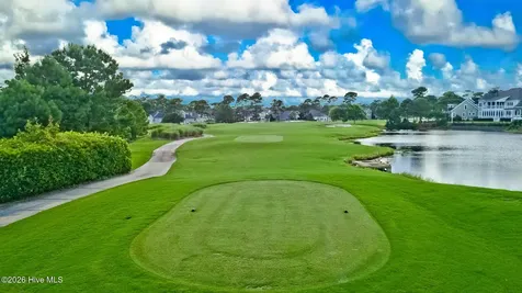 3350 Club Villas Drive Southport NC 28461