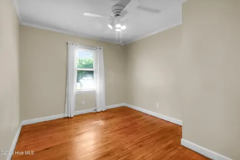 4007 Dennis Mclawhorn Road Ayden NC 28513