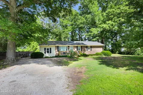 4007 Dennis Mclawhorn Road Ayden NC 28513