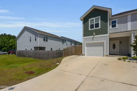 220 Holly Sands Loop Holly Ridge NC 28445