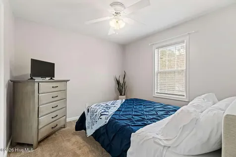 813 Driftwood Drive Hampstead NC 28443