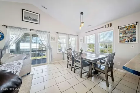 813 Driftwood Drive Hampstead NC 28443