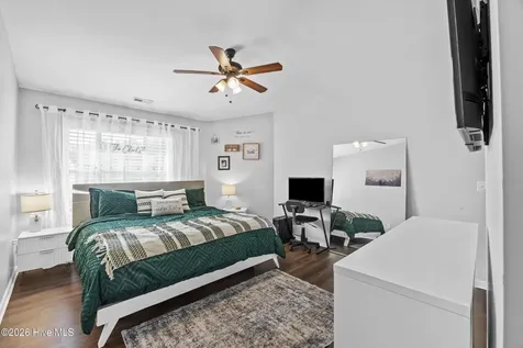 4156 Breezewood Drive Wilmington NC 28412