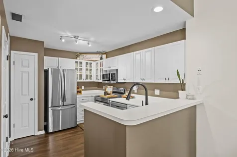 4156 Breezewood Drive Wilmington NC 28412