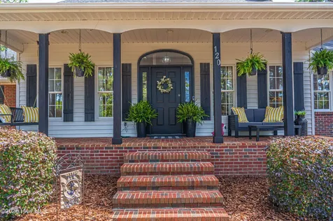 120 Callis Circle West End NC 27376