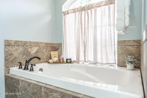 120 Callis Circle West End NC 27376
