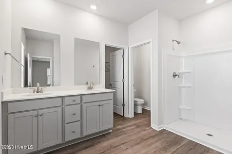 717 Helm Drive New Bern NC 28560