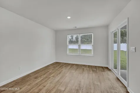 668 Buckeye Road NE Leland NC 28451