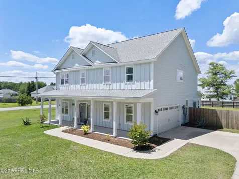 101 Kings Harbor Drive Holly Ridge NC 28445