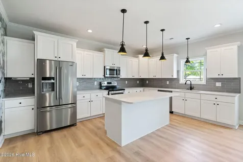 101 Kings Harbor Drive Holly Ridge NC 28445