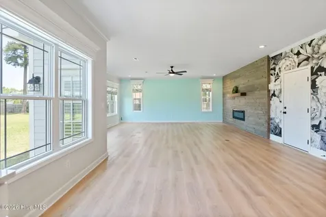 101 Kings Harbor Drive Holly Ridge NC 28445